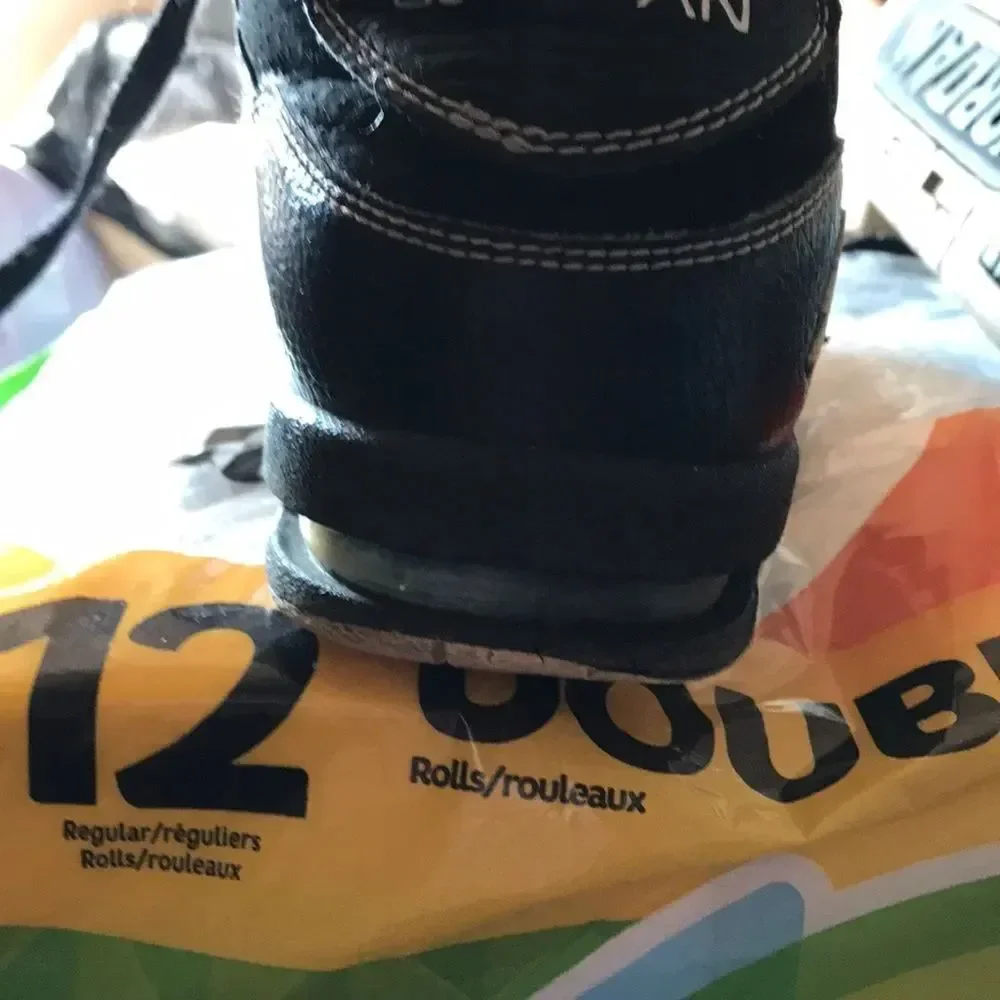 Black Jordan Sneakers sz. 5.5